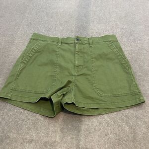 Madewell High Waist Shorts in Olive Green